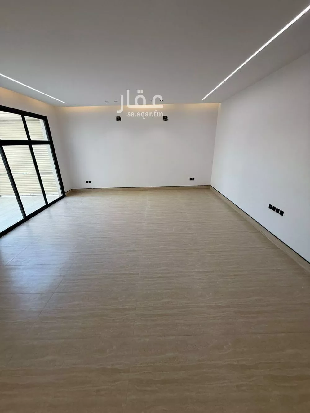 5 bedroom villa in Dhahrat Laban 3