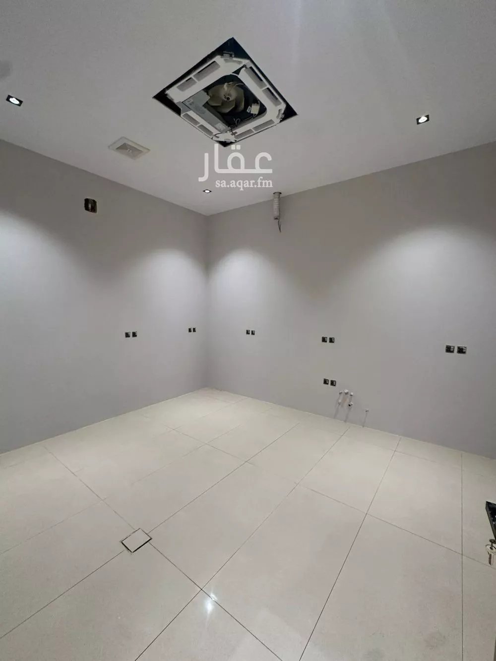5 bedroom villa in Al Mahdiyyah 13