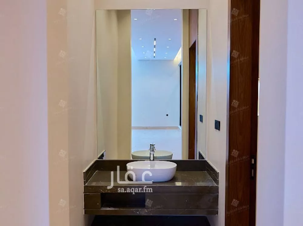 فيلا 5 غرف في المهدية 17