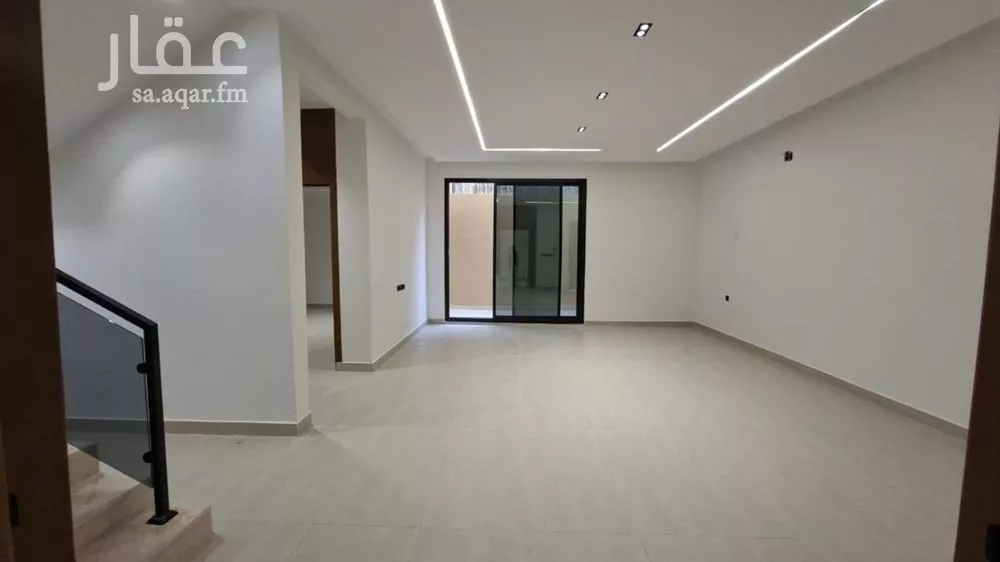 فيلا 7 غرف في طويق 12