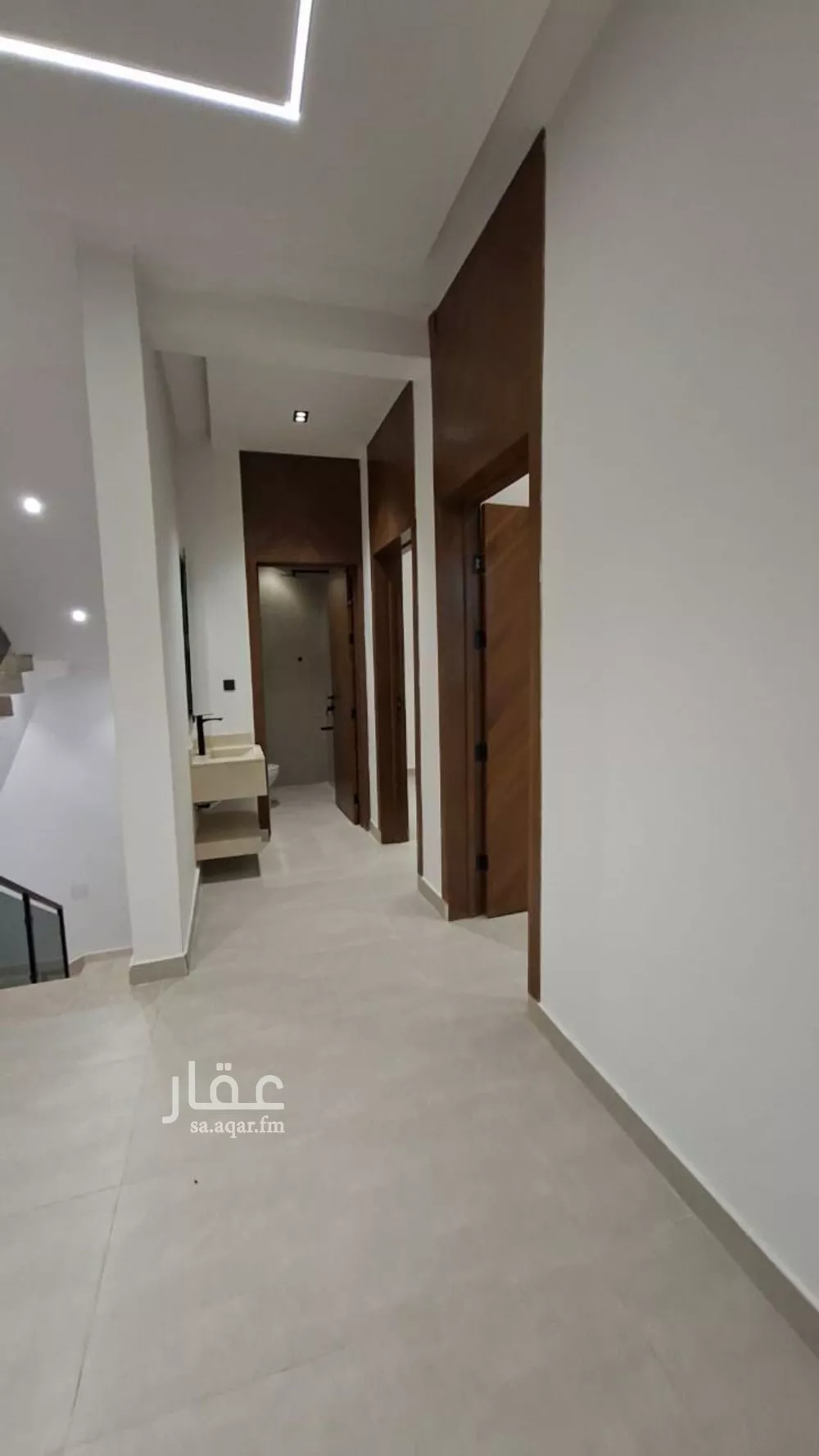 فيلا 7 غرف في طويق 21