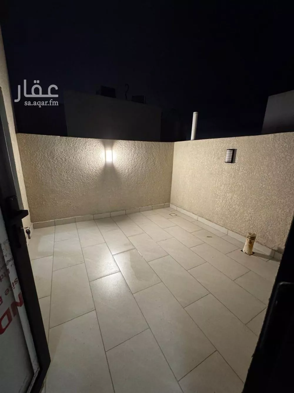 فيلا 8 غرف في الرمال 9