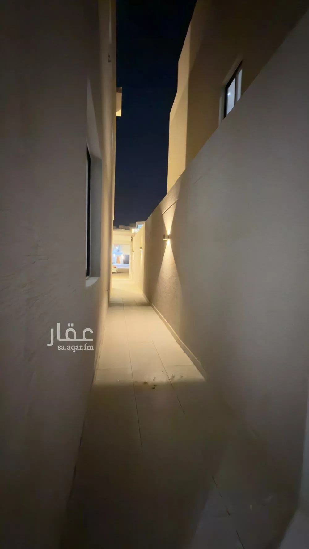 فيلا 5 غرف في الشرق 7