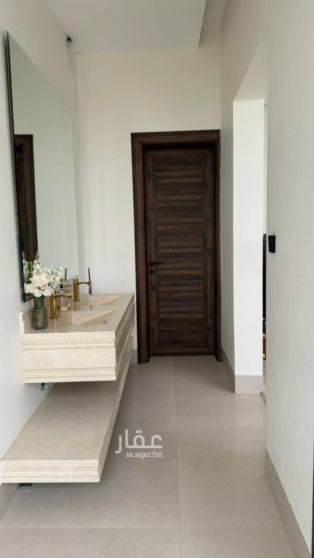 8 bedroom villa in Al Narjis 5