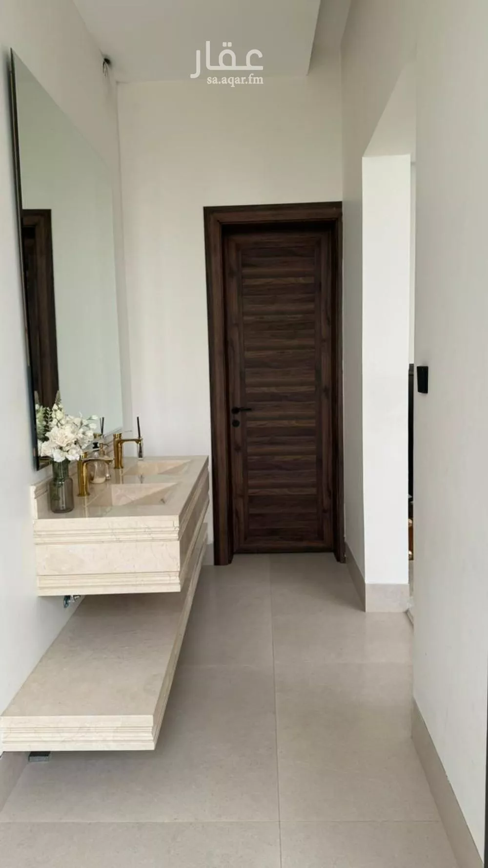 8 bedroom villa in Al Narjis 6