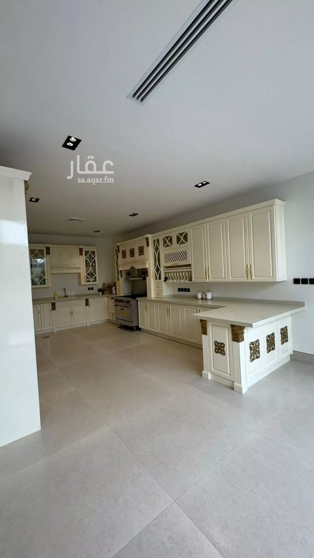 8 bedroom villa in Al Narjis 9