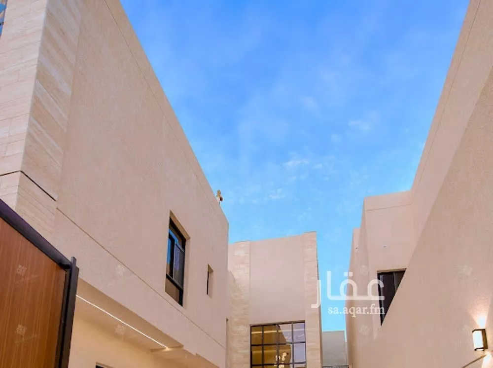 5 bedroom villa in Al Mahdiyyah 3