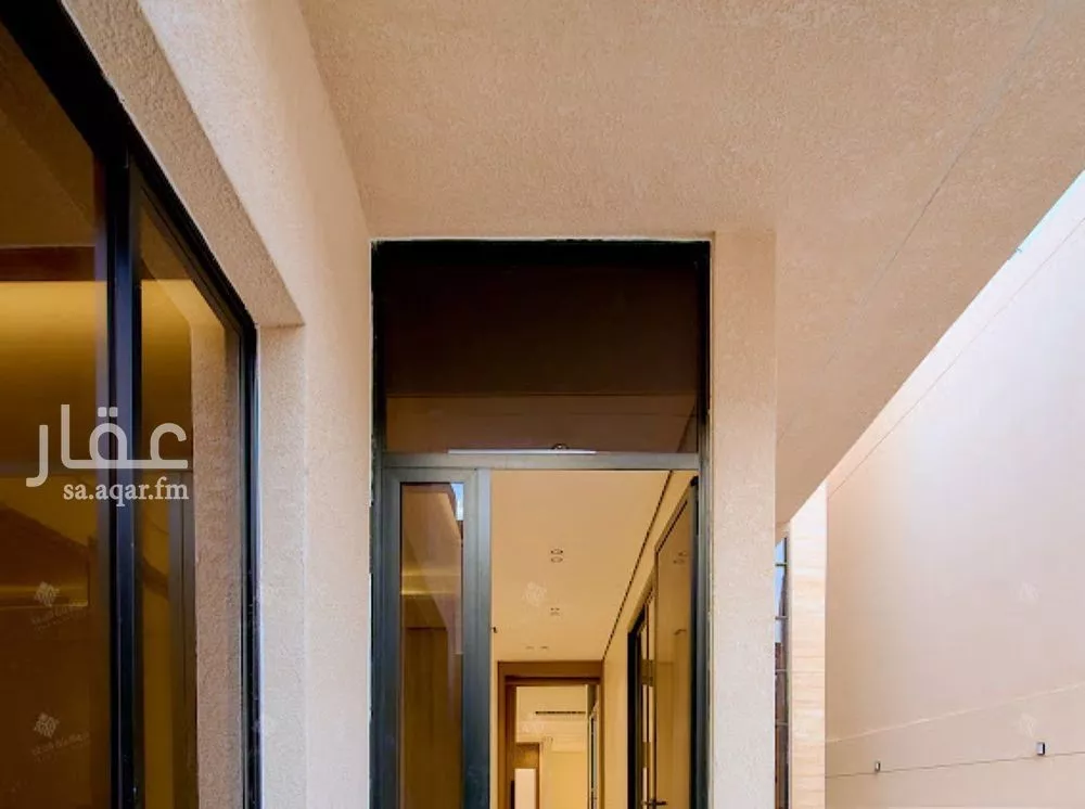 5 bedroom villa in Al Mahdiyyah 8