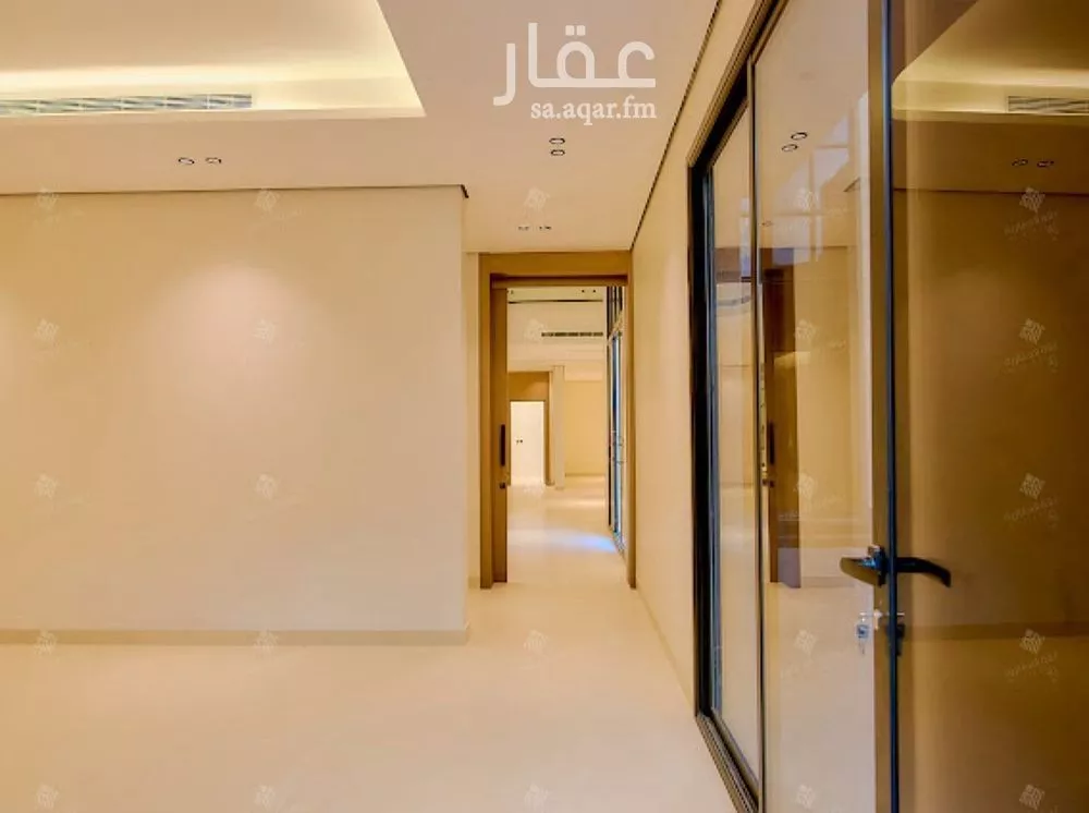 5 bedroom villa in Al Mahdiyyah 9