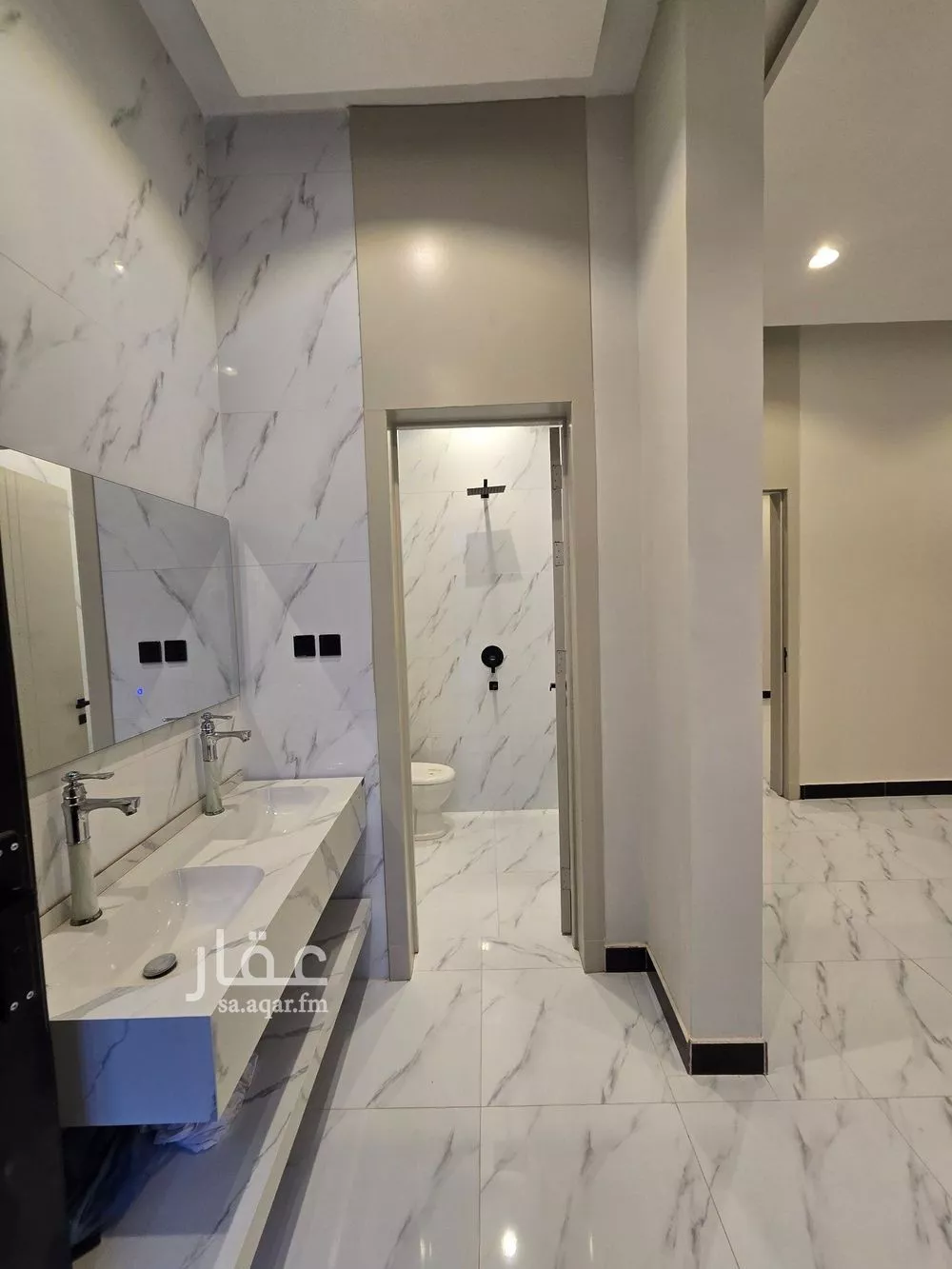 6 bedroom villa in Dhahrat Laban 13