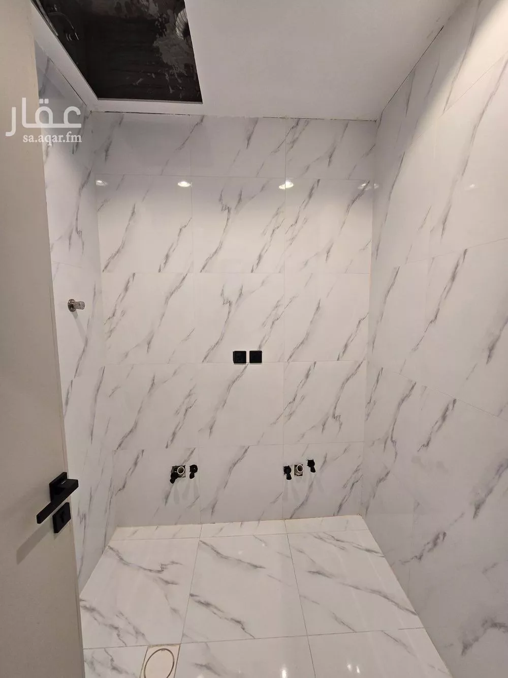 6 bedroom villa in Dhahrat Laban 16
