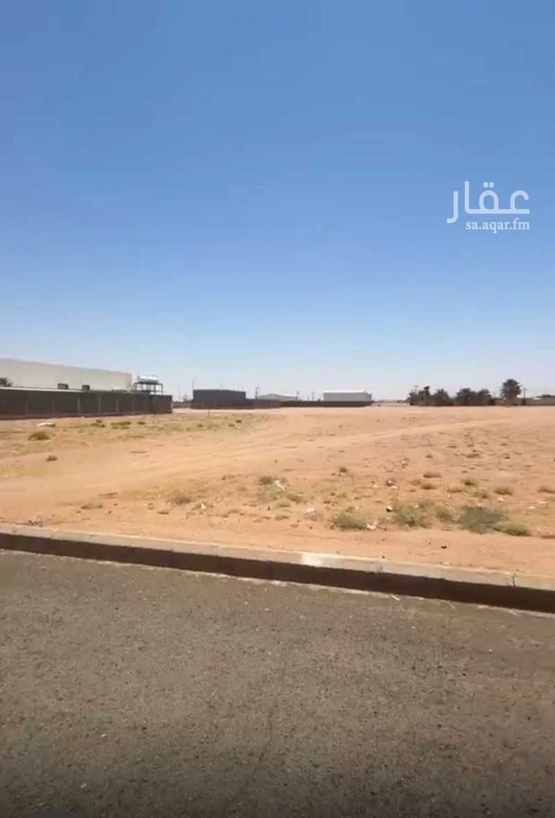 land in An Nasim, Hail 3