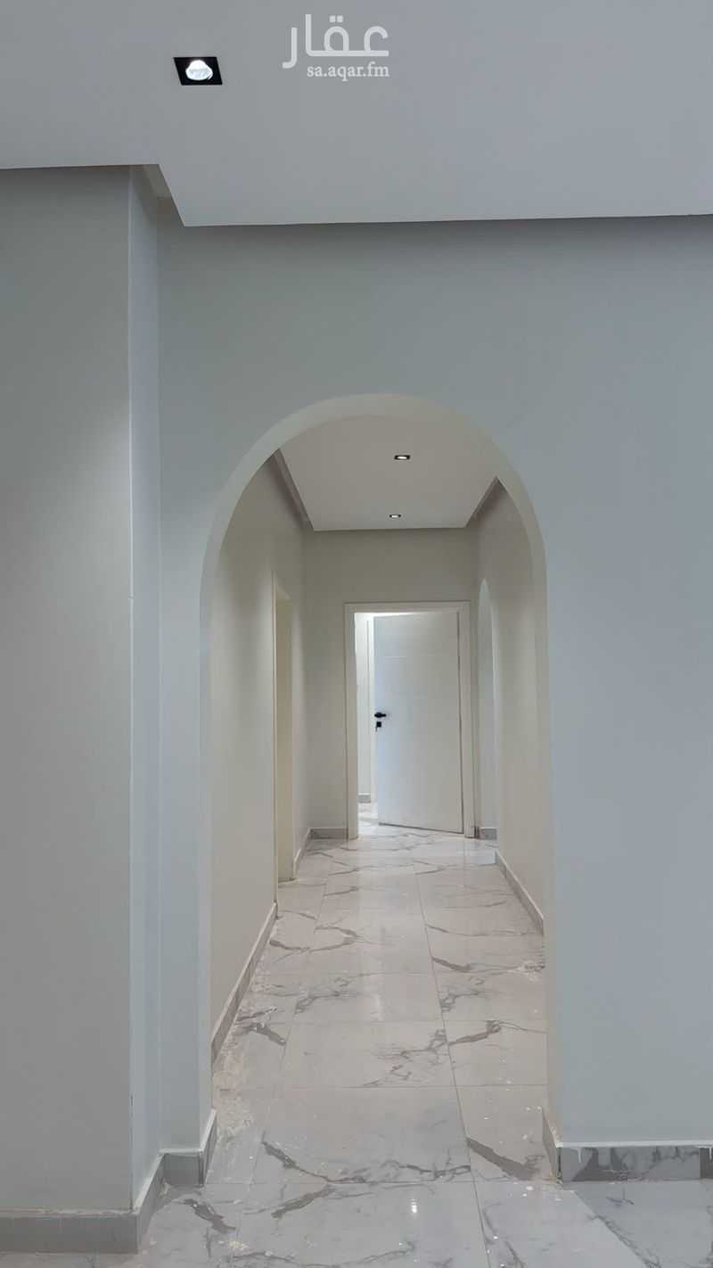 5 bedroom building in King Fahd, Madinah 5