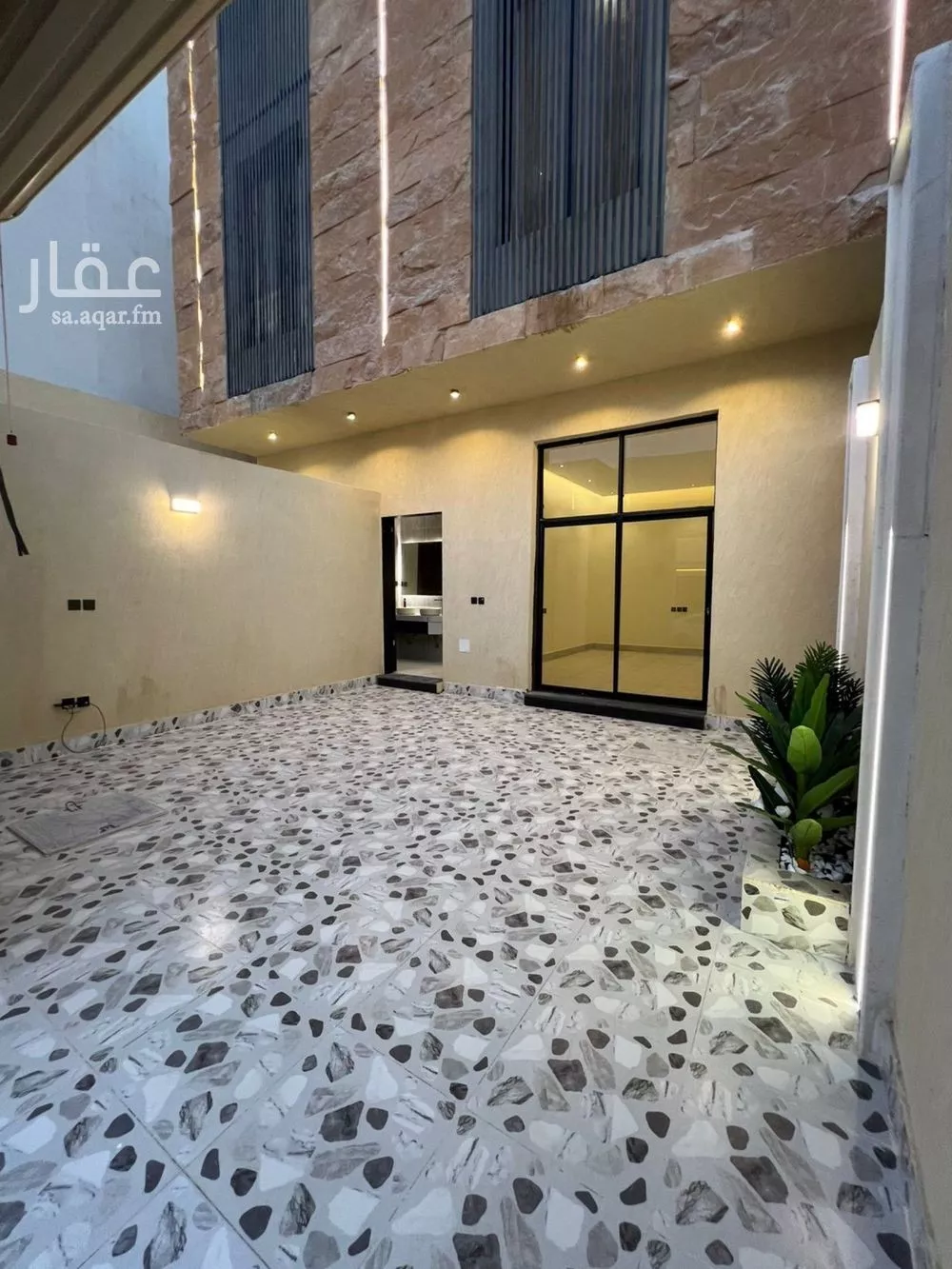 فيلا 6 غرف في طويق 7