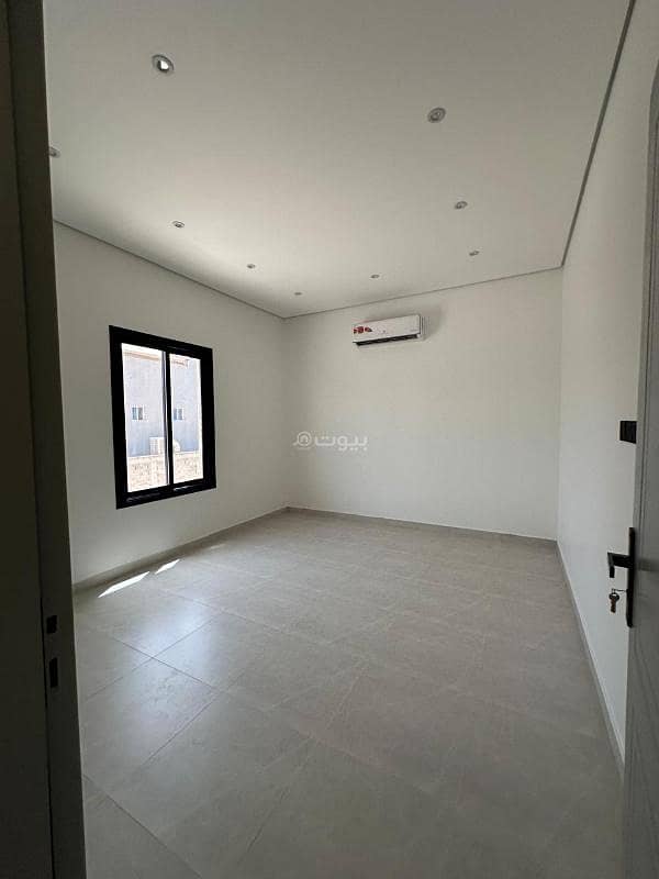 4 bedroom apartment in Al Rimal, Riyadh 15