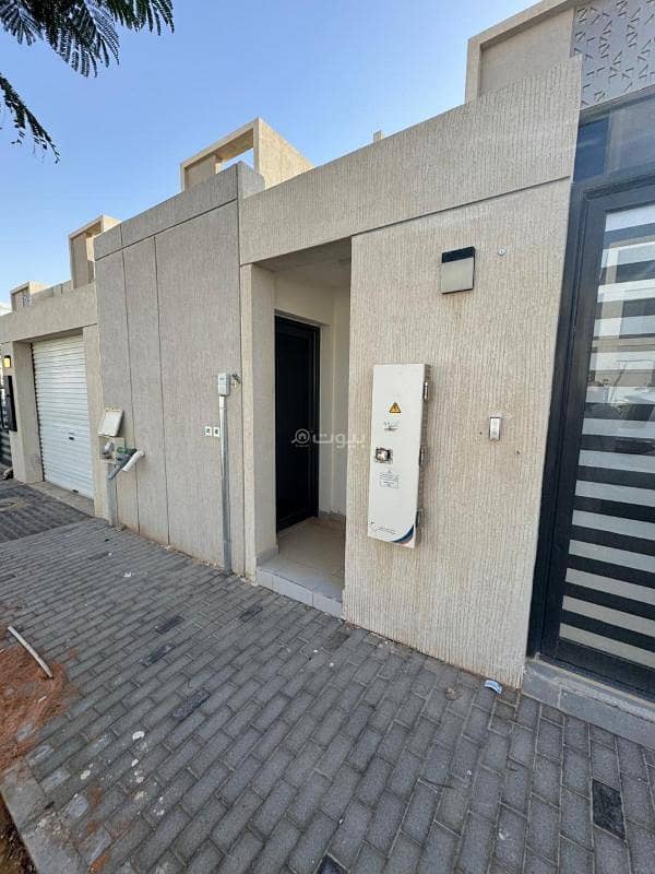 5 bedroom villa in King Khalid International Airport, Riyadh 2