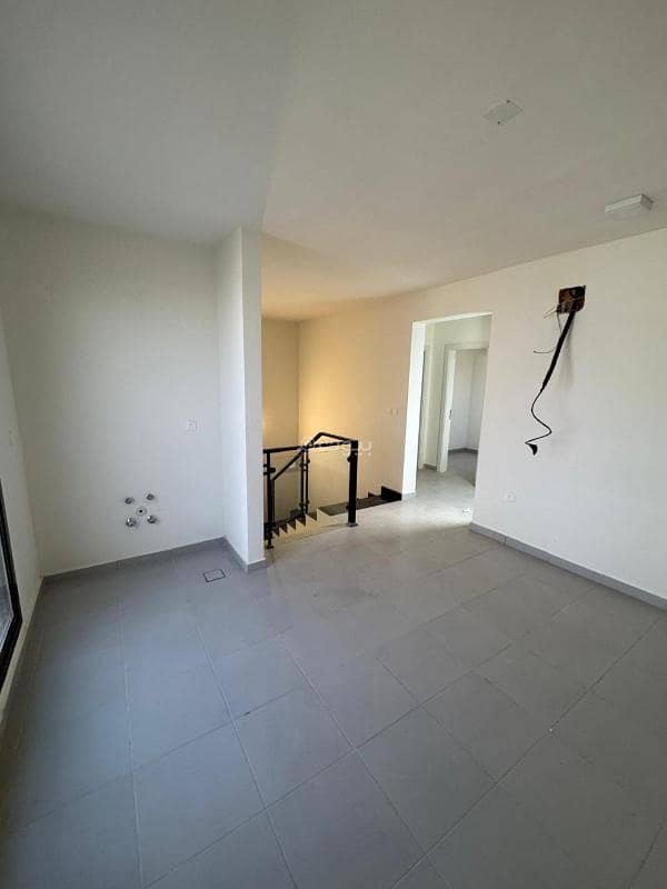 5 bedroom villa in King Khalid International Airport, Riyadh 9