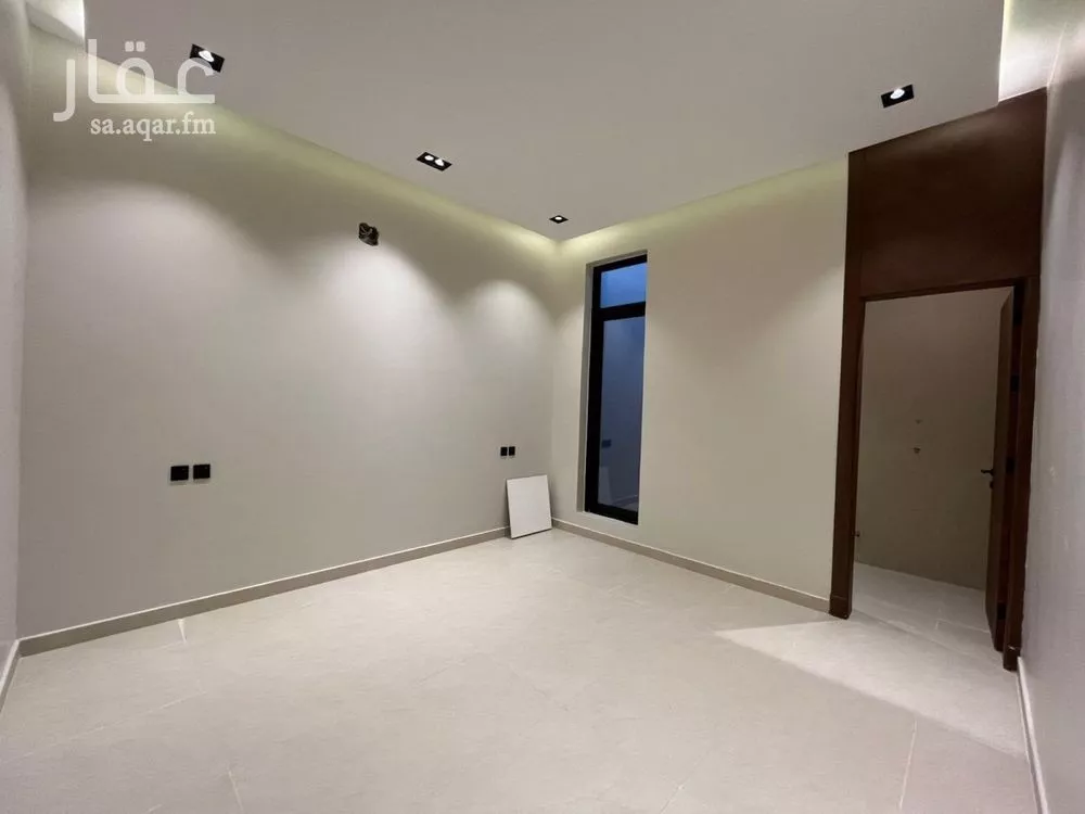 4 bedroom villa in Al Mahdiyyah 24