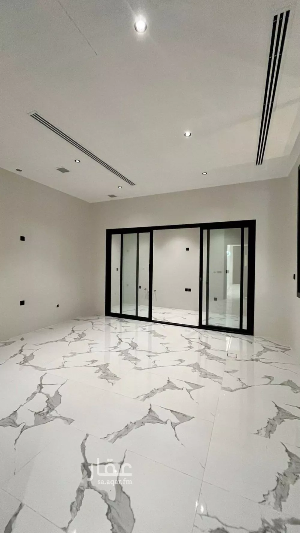 5 bedroom villa in Al Mahdiyyah 28