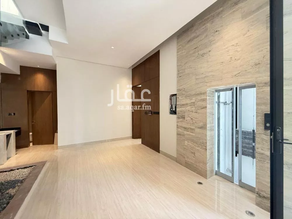 6 bedroom villa in Al Mahdiyyah 11