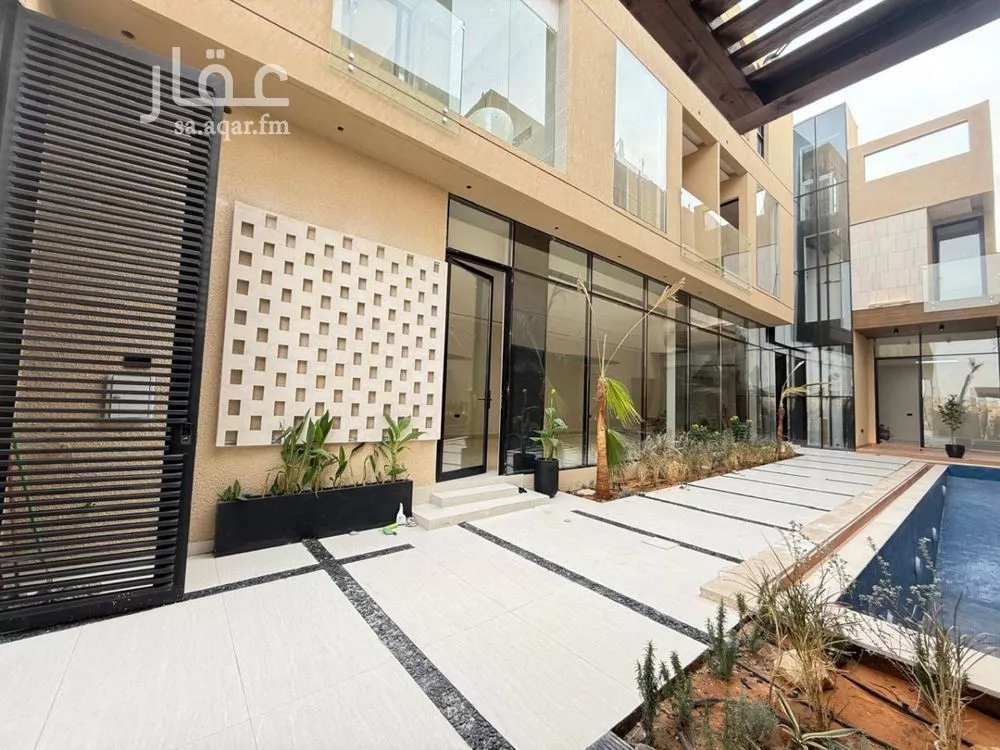 6 bedroom villa in Al Mahdiyyah 12