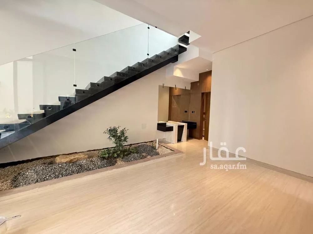 6 bedroom villa in Al Mahdiyyah 13