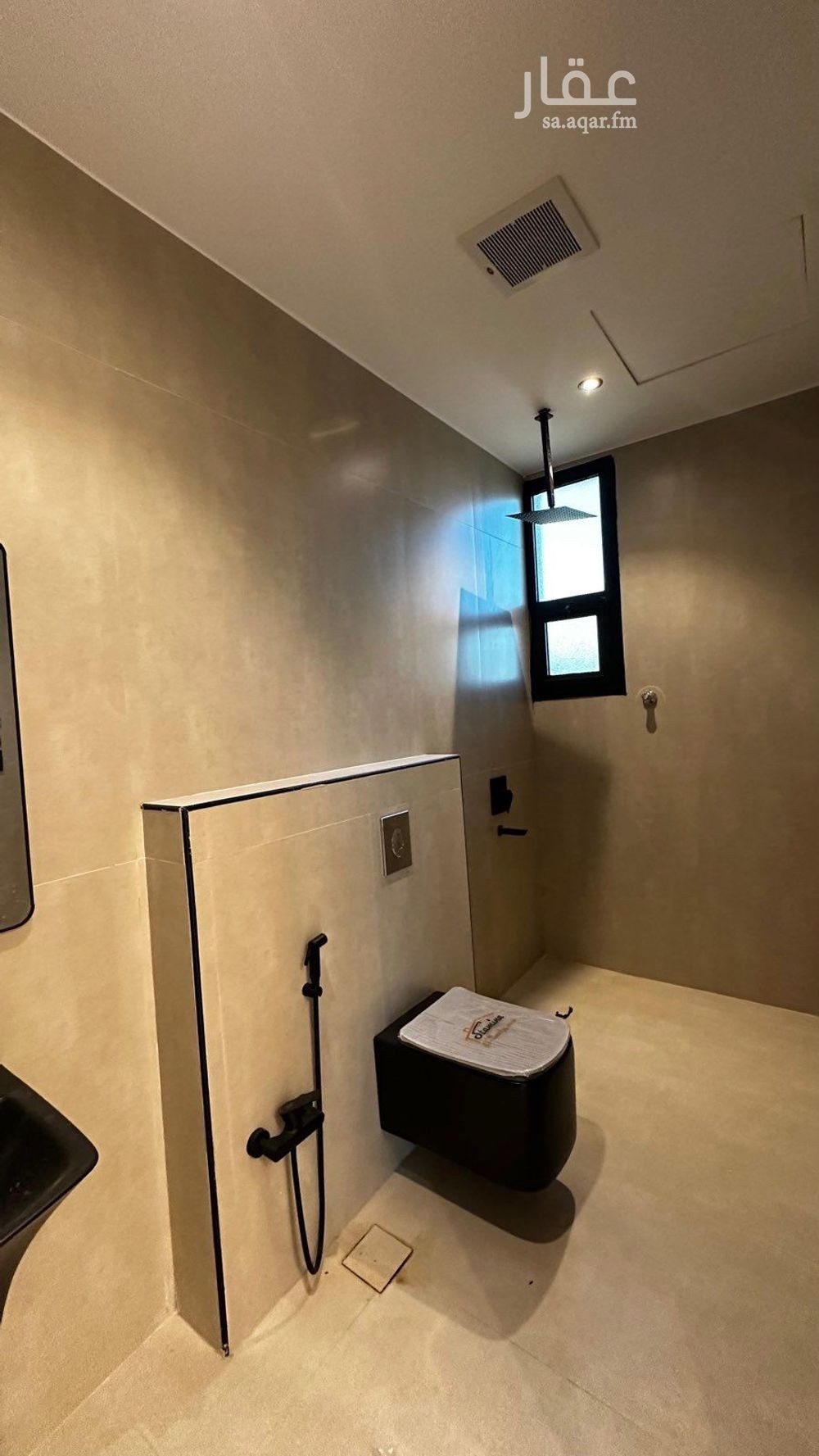 6 bedroom villa in Dhahrat Laban, Riyadh 22