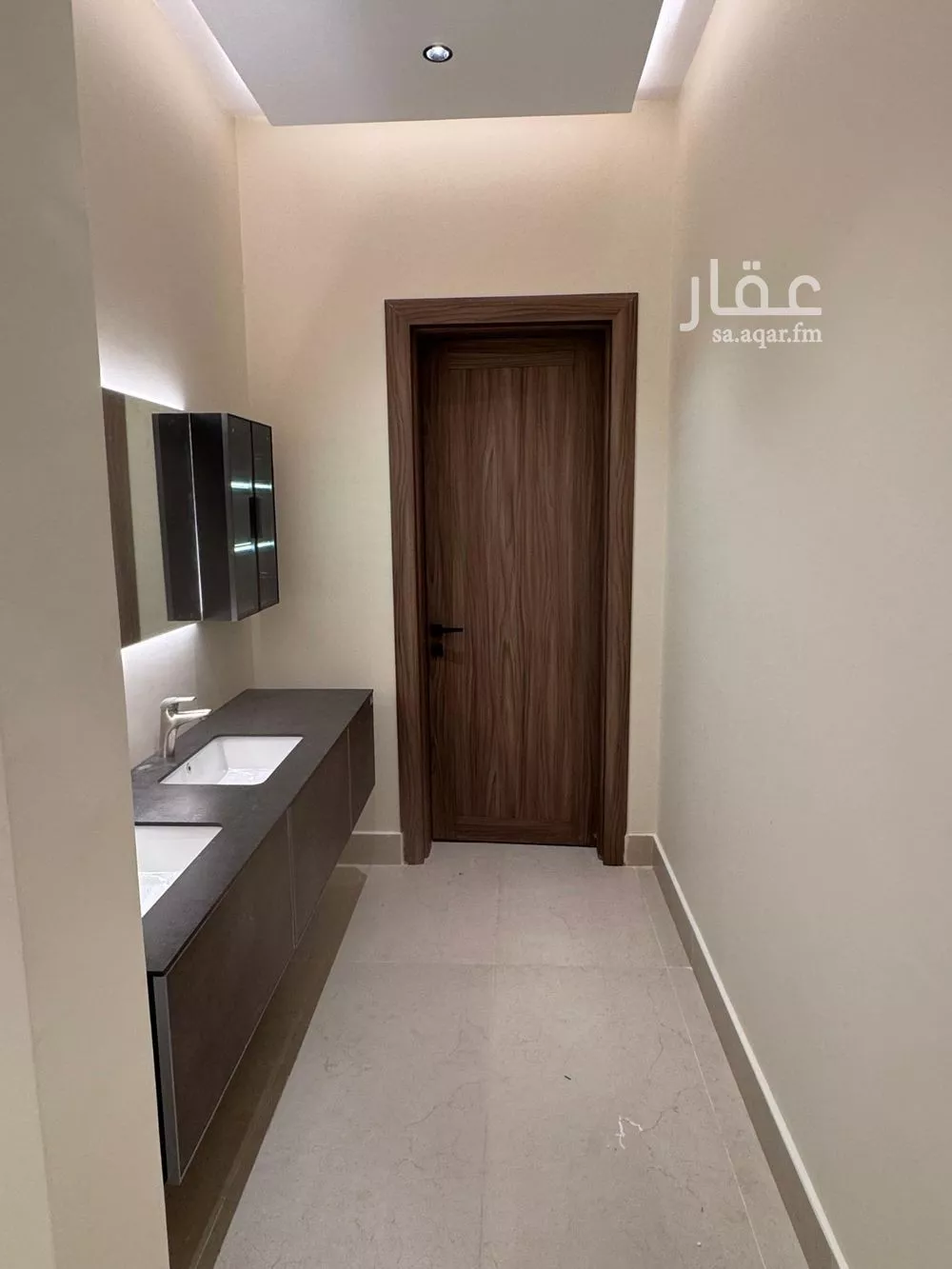 فيلا 5 غرف في المهدية 15