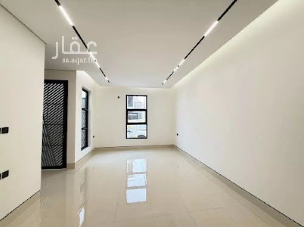 5 bedroom villa in Al Mahdiyyah 23