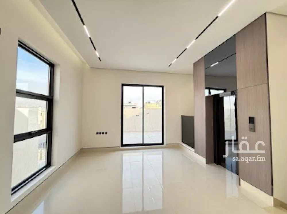 5 bedroom villa in Al Mahdiyyah 5