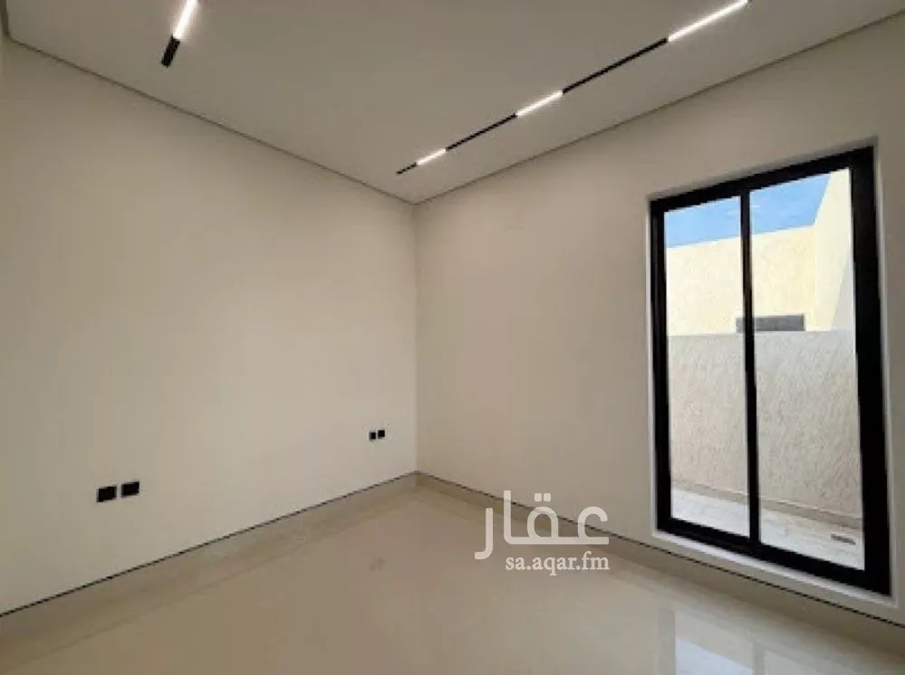 5 bedroom villa in Al Mahdiyyah 6