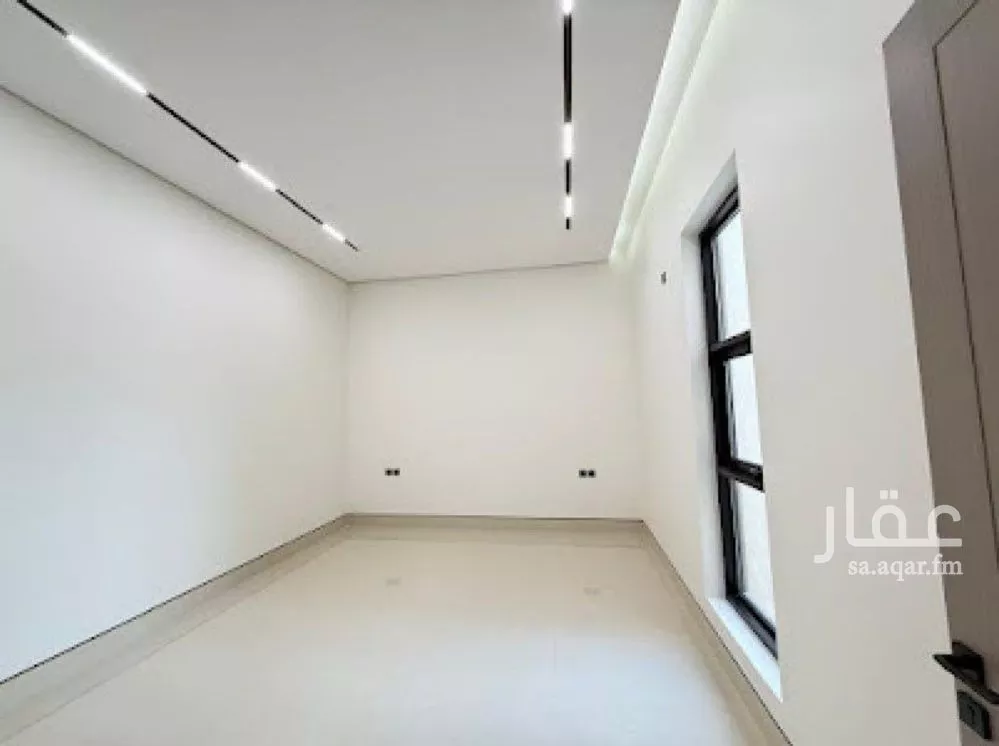 5 bedroom villa in Al Mahdiyyah 7
