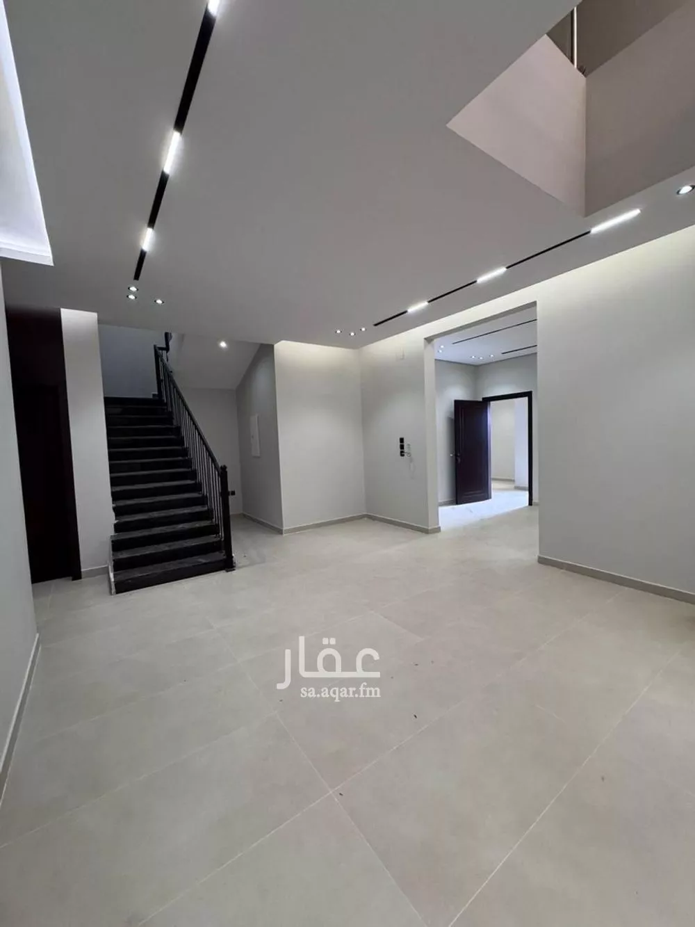 5 bedroom villa in Al Mahdiyyah 23