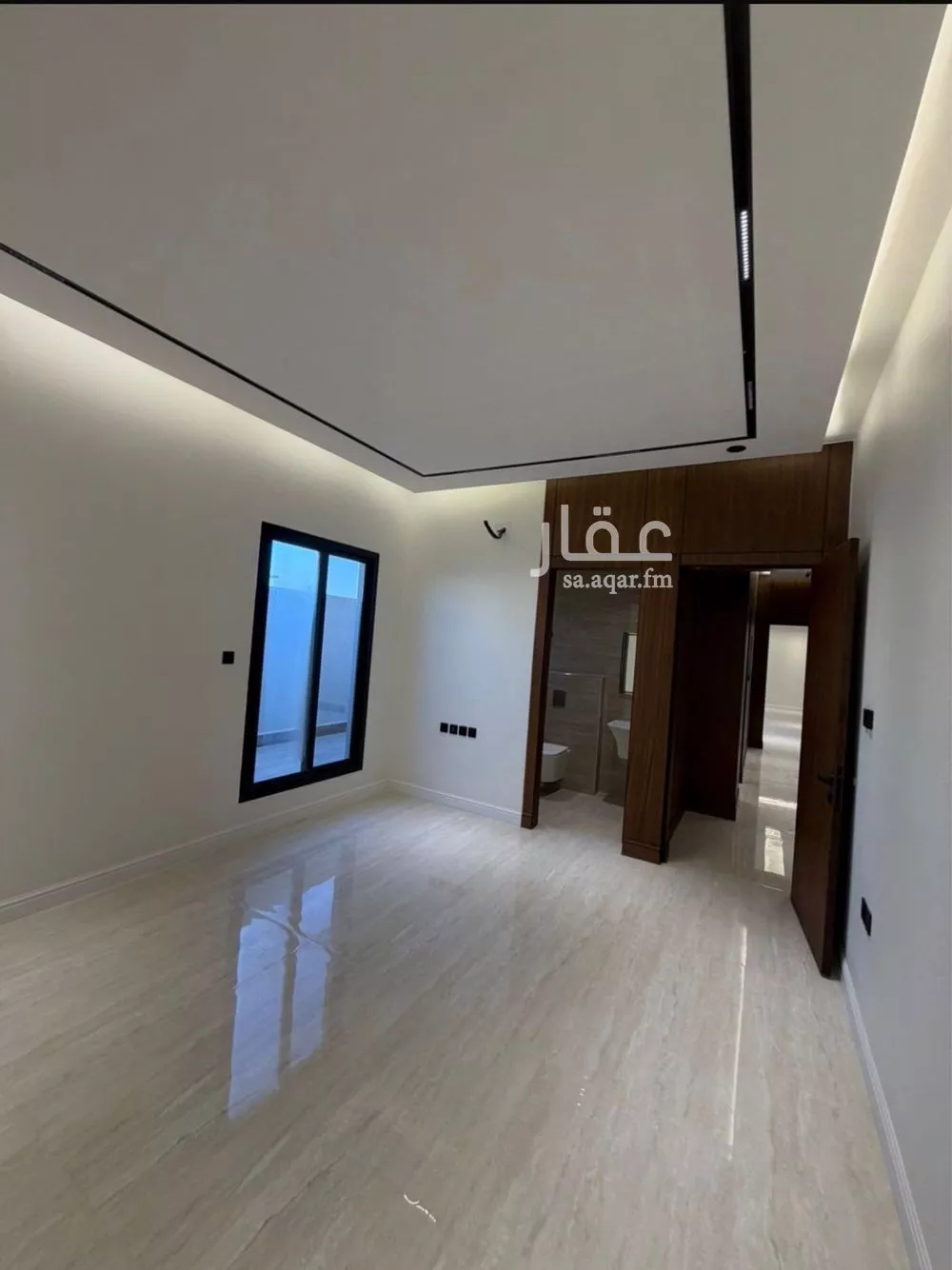 فيلا 5 غرف في الملقا 14