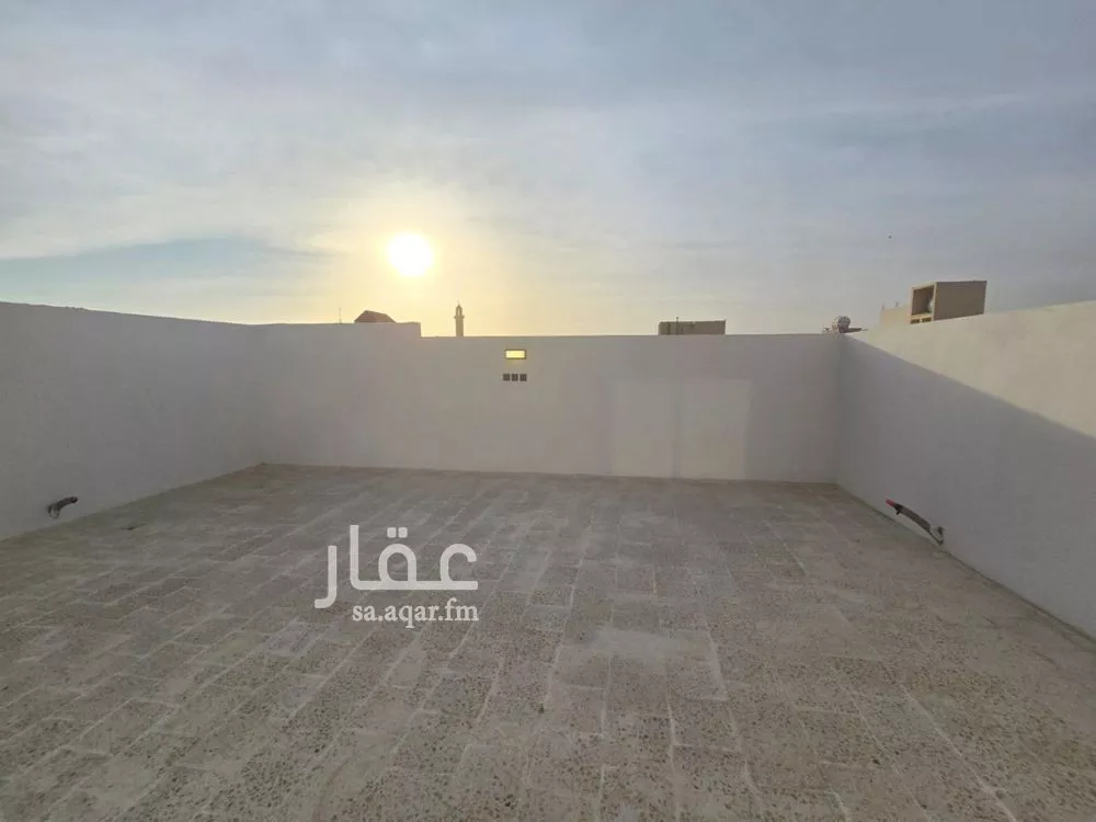 5 bedroom villa in Tuwaiq 12