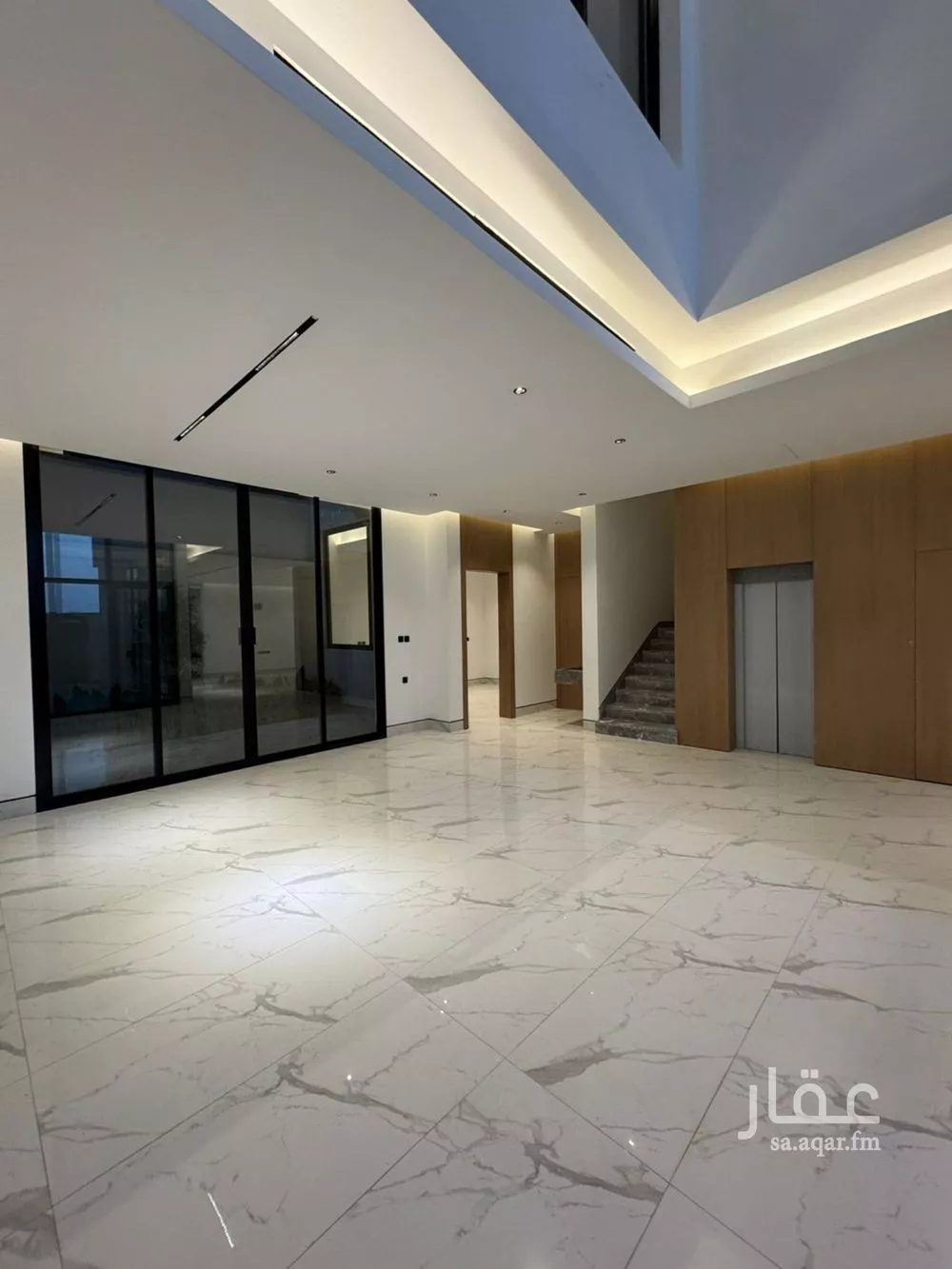 5 bedroom villa in Al Narjis 19