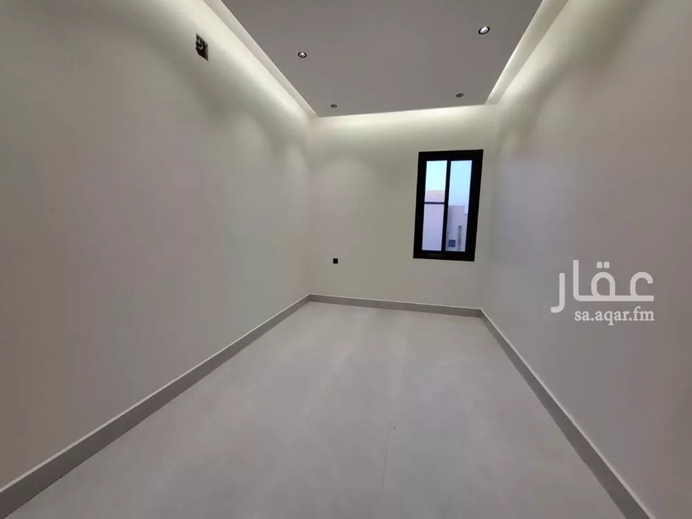 فيلا 5 غرف في بدر 6