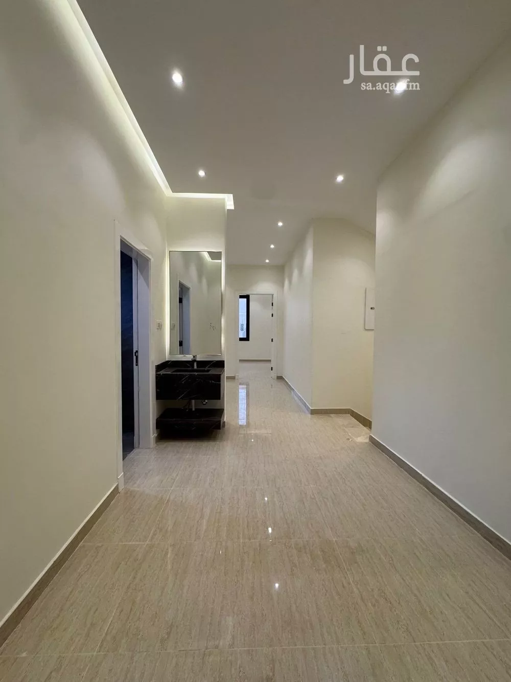 6 bedroom villa in Al Zahrah 19