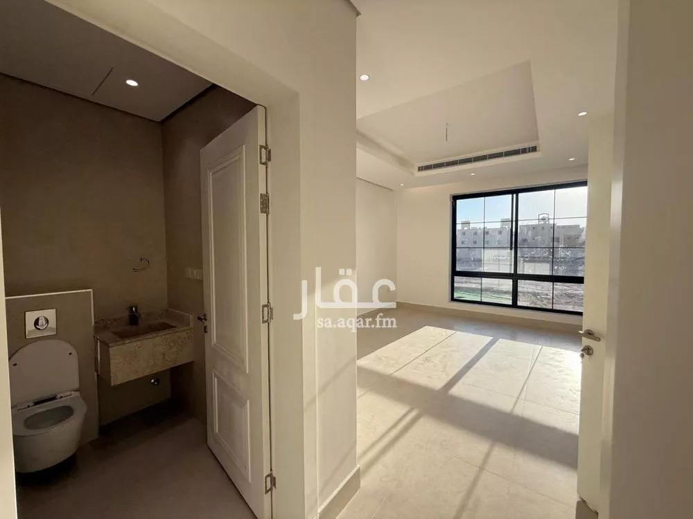 6 bedroom villa in Al Mahdiyyah 12