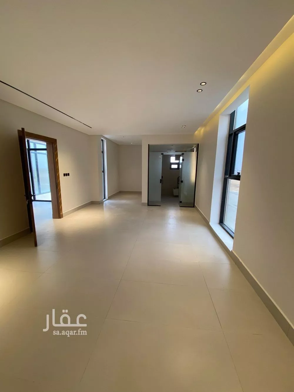 5 bedroom villa in Al Mahdiyyah 6