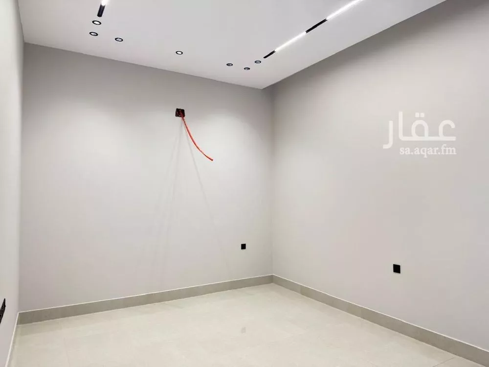 6 bedroom villa in Al Mahdiyyah 11
