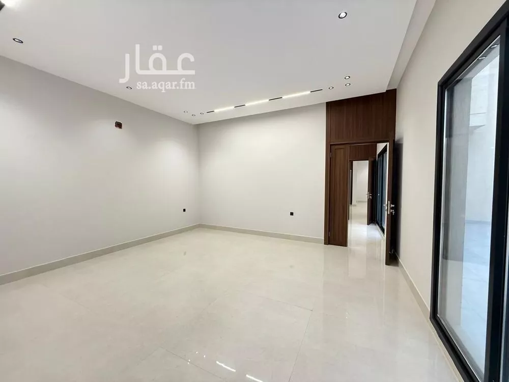 6 bedroom villa in Al Mahdiyyah 13