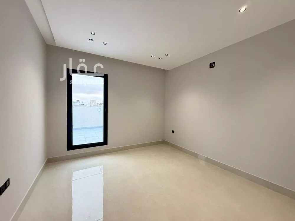 6 bedroom villa in Al Mahdiyyah 22