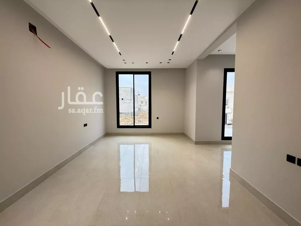 6 bedroom villa in Al Mahdiyyah 24