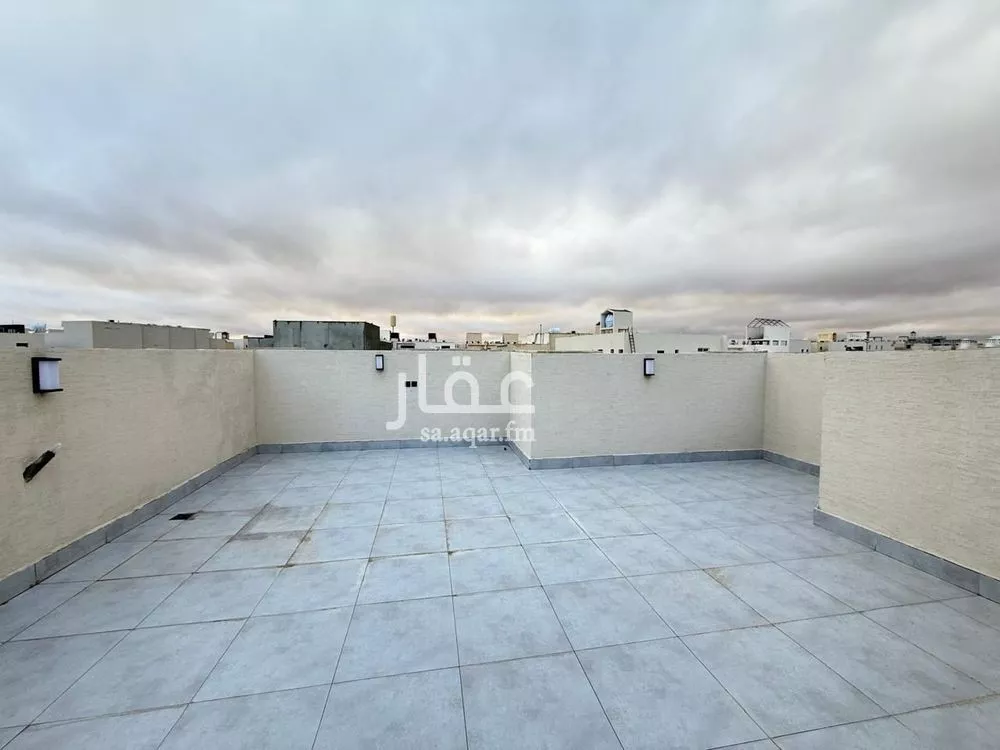 6 bedroom villa in Al Mahdiyyah 25