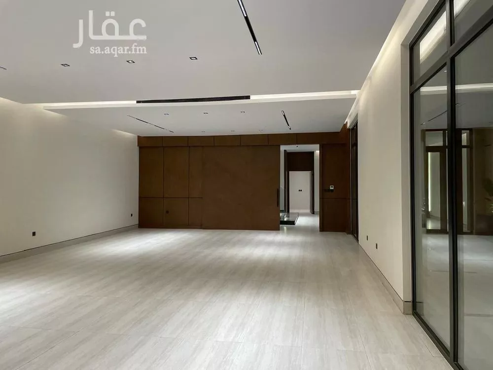 فيلا 6 غرف في المهدية 5