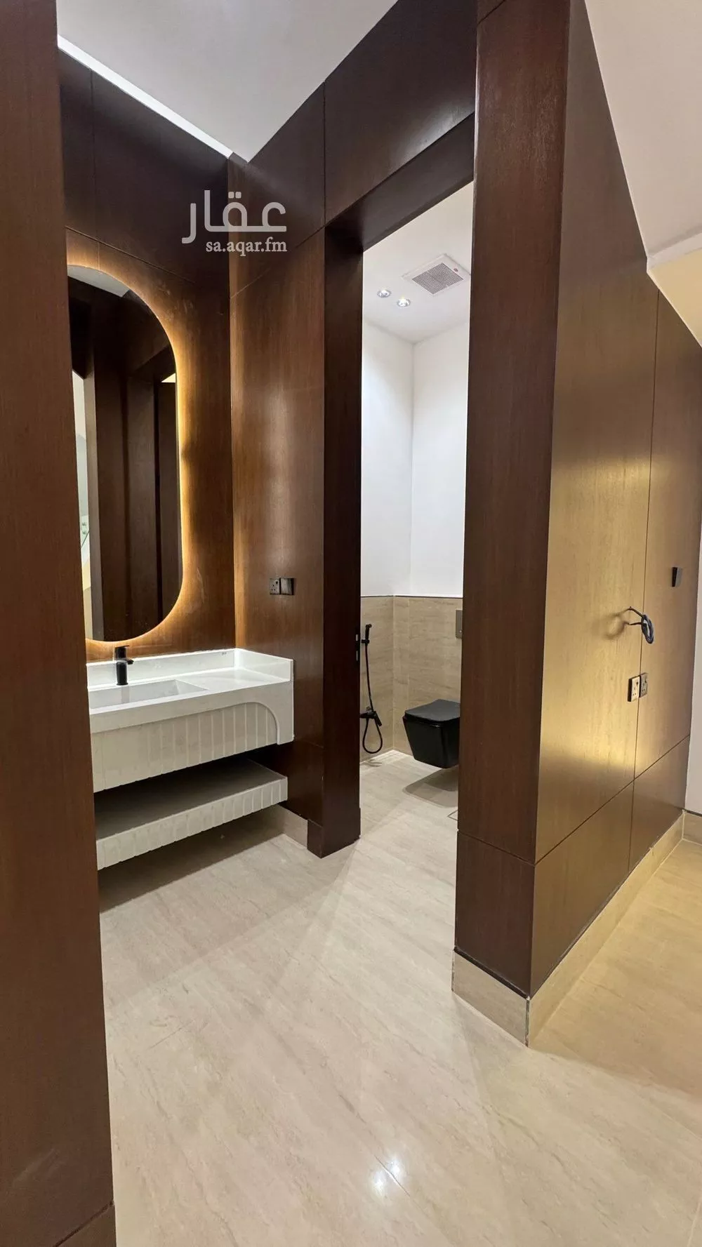 4 bedroom villa in Al Mahdiyyah 9