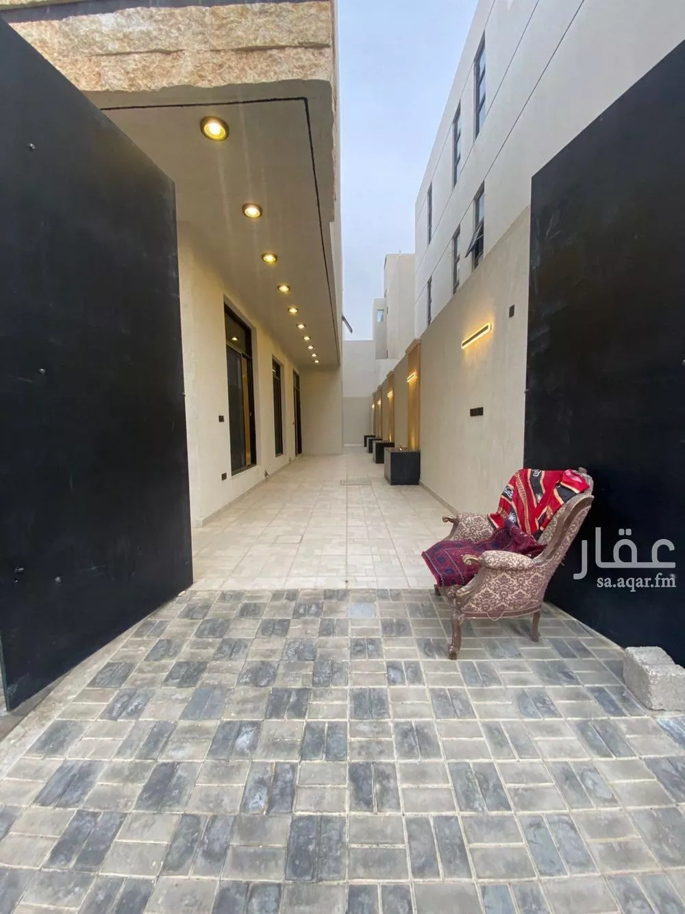 4 bedroom villa in Al Mahdiyyah 2