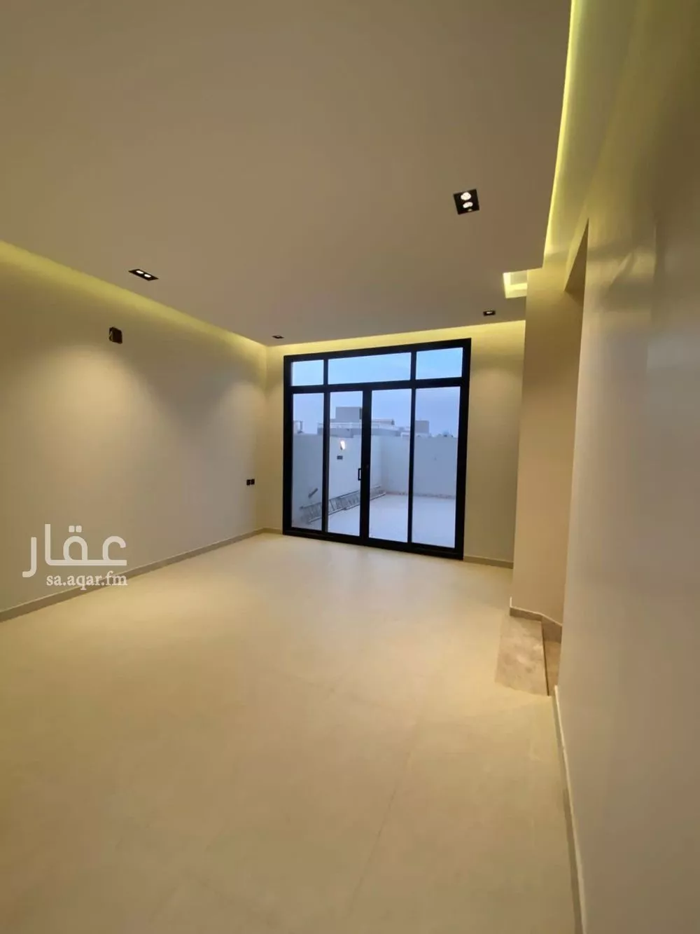 4 bedroom villa in Al Mahdiyyah 3