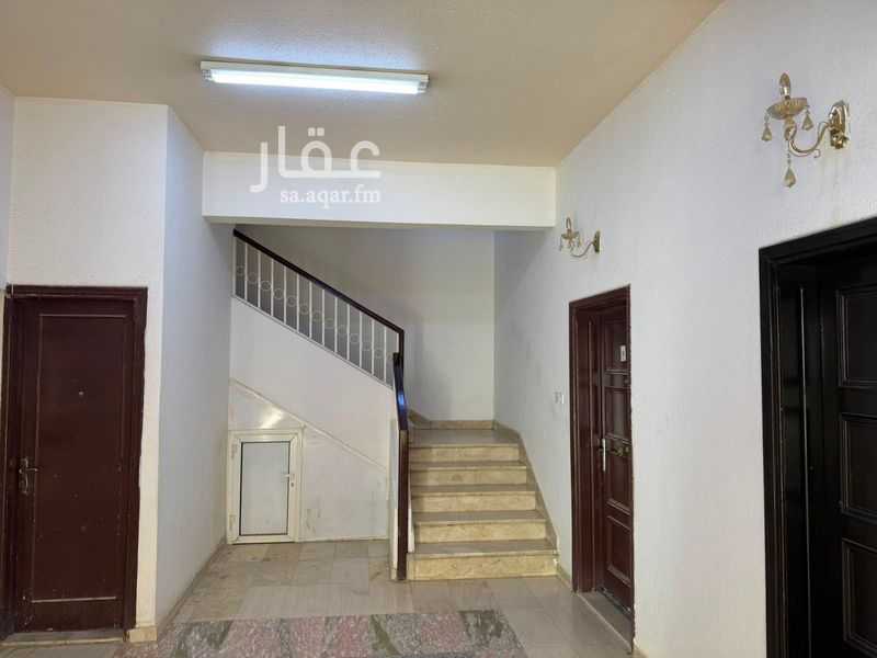 50 bedroom building in Al Olaya, Riyadh 3